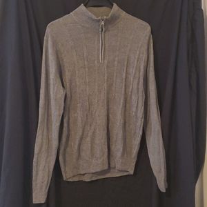 Long sleeved sweater